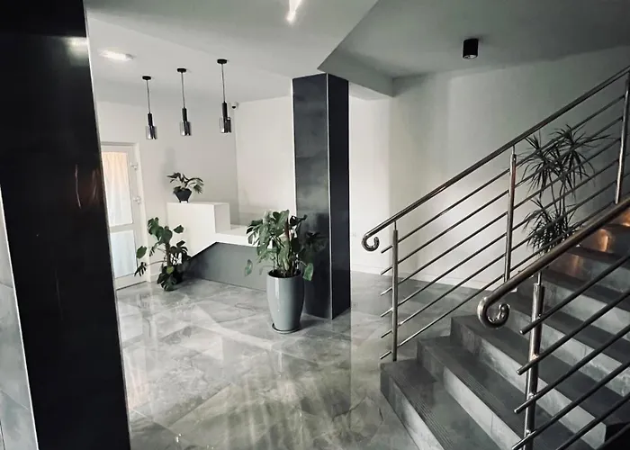 Goscinne Karo Pensión 3*